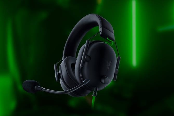 Schwarz Gaming-Audio FB2L89 Blackshark v2 USB Razer