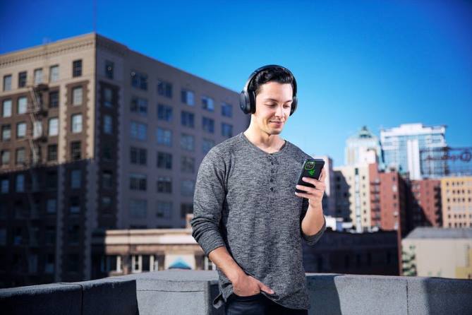 Schwarz Handy, Mobiltelefon FB2L177 Opus Razer