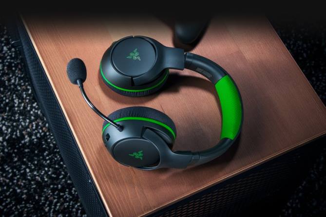 Schwarz Konsole FB2L154 Kaira für Xbox Razer