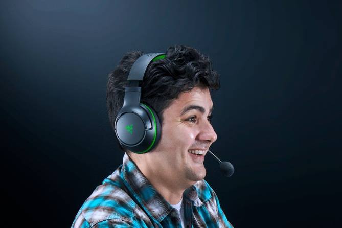 Schwarz Konsole FB2L154 Kaira für Xbox Razer