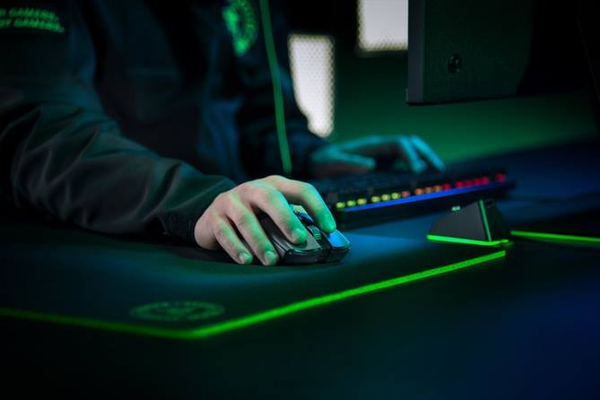 Schwarz Mäuse FB2L51 Viper Ultimate (nur Maus) Razer
