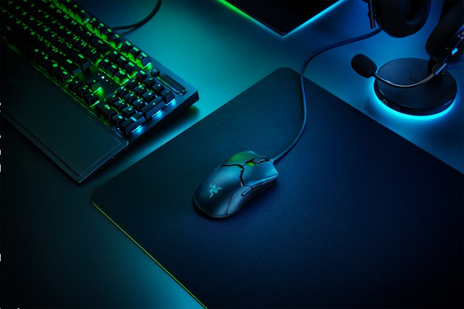 Schwarz Mäuse FB2L52 Viper 8 kHz Razer