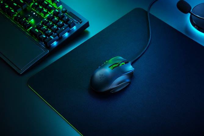 eine Farbe Mäuse FB2L49 Naga x Razer