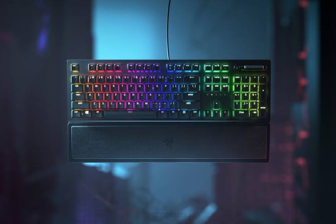 Schwarz Tastatur FB2L61 blackwidow v3 – gelber Schalter – uns Razer