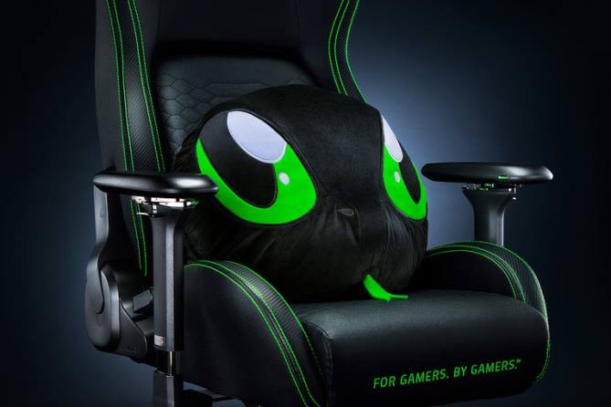 eine Farbe Gang FB2L204 Sneki Snek Riesenkissen Razer