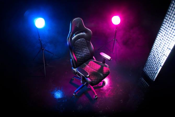 Schwarz Gaming-Stuhl FB2L132 Enki Razer